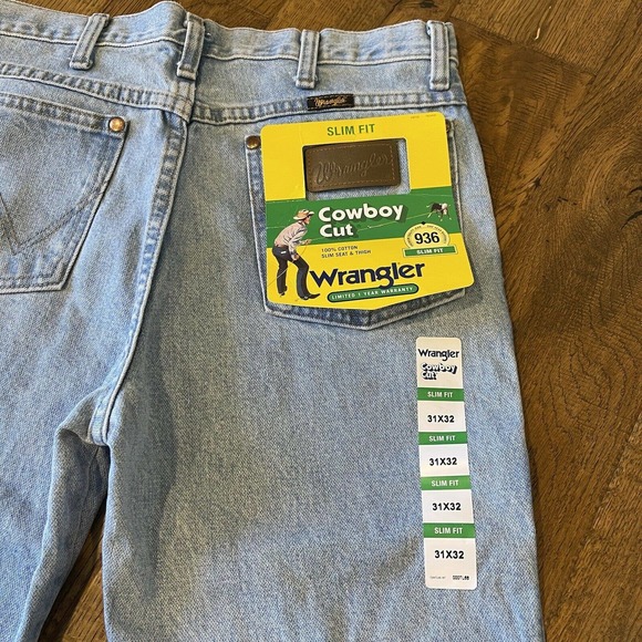 NWT WRANGLER Cowboy Cut 936 SLIM FIT Light Wash JEANS Size 31x32 - Picture 7 of 9